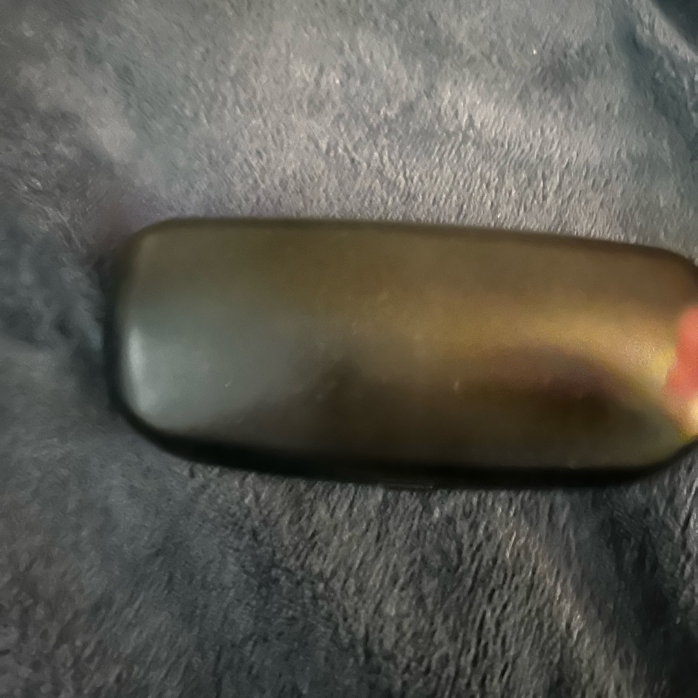 Chanel glasse never worn - Picture 3 of 3